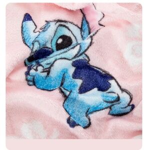 Lilo And Stitch Cartoon Characters Design Throw Blanket